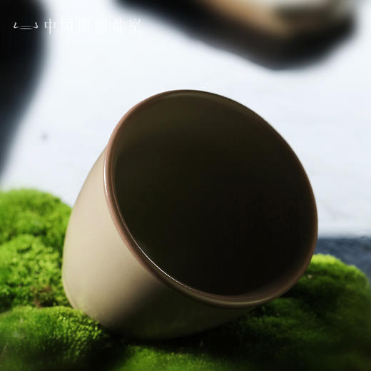 问鼎哥窑牛角款运握杯 商品图2