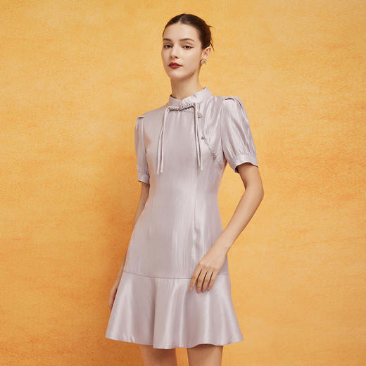 PF8D7斯尔丽24新款改良旗袍式鱼尾浪漫下摆流苏盘扣精致时尚减龄连衣裙 商品图2