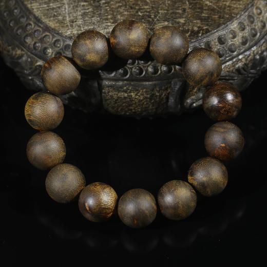 BC.GC0527-8  绿棋沉水手串  40.83g 商品图0