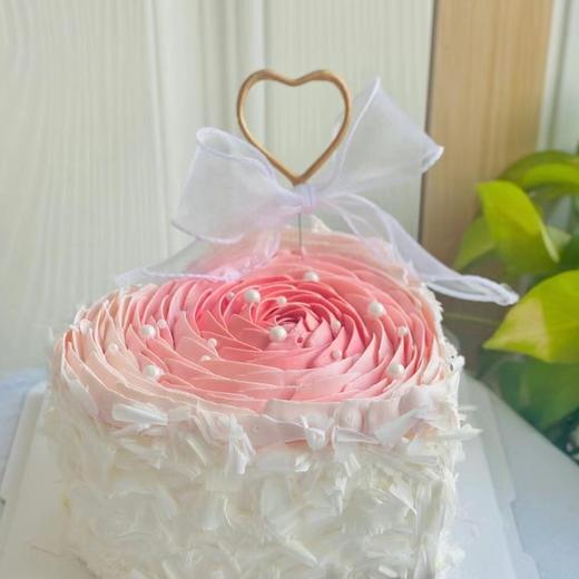 【实力推荐】👍👍爱心蛋糕 商品图0