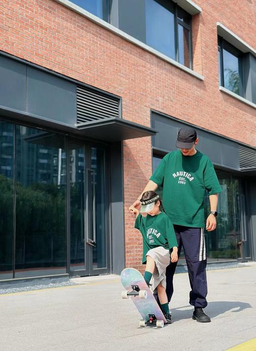 【双纱棉 可亲子】 2024夏季儿童全家亲子中性复古色圆领宽松立体硅胶字母短袖T 商品图5