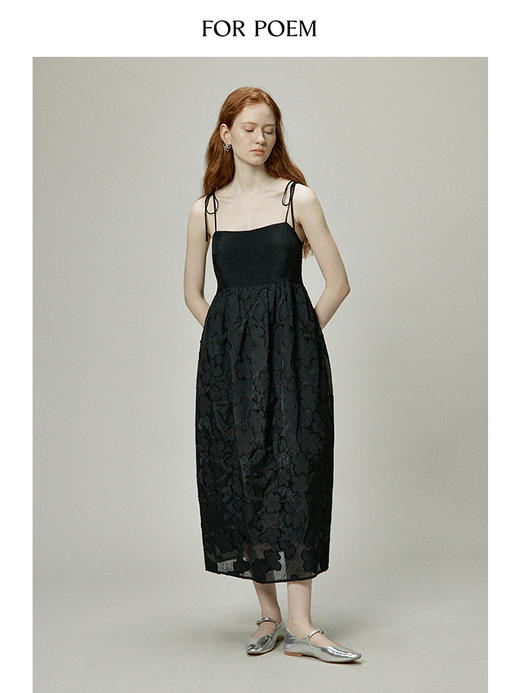 ForPoem 现货 24/SS夏季花朵系列正反两穿醋酸肌理花朵抹胸花苞连衣裙 商品图2