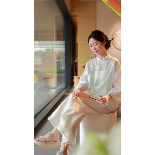 【抖音专属】水云间-斜襟小衫（24708624浅云） 商品图4