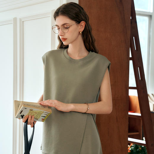 OLrain欧芮儿时尚套装女夏季2024新款百搭开叉T恤A字半裙两件套 商品图1