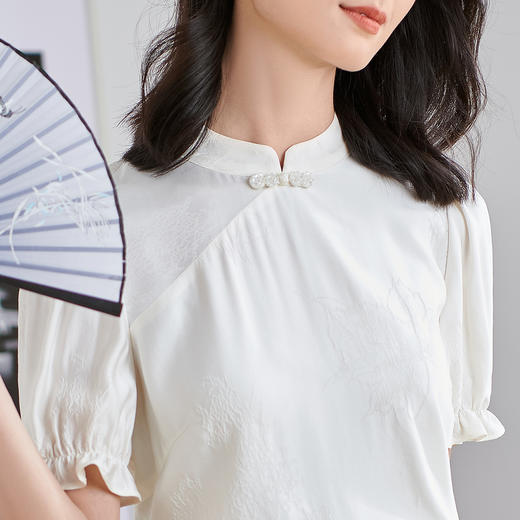 剩M/L/XL/XXL 米思阳2025夏季新款新中式简约衬衫提花盘扣设计感泡泡袖上衣2559 商品图4
