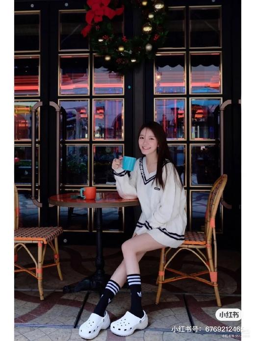 卡洛驰crocs云朵系列女款增高洞洞鞋 商品图5