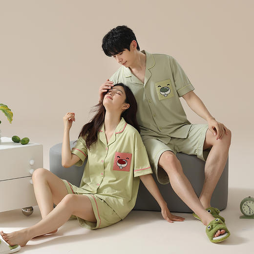 【轩尼小熊联名】自然醒贴贴熊睡衣女夏季纯棉可爱短袖短裤男士套装情侣家居服外穿卡通JLM 商品图6