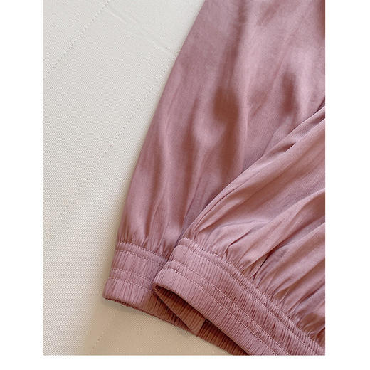 【轻薄垂顺 自带空调风凉感！】2024夏季薄宽松简约风冰丝阔腿裤女高腰防晒垂感休闲运动 长裤装 商品图14