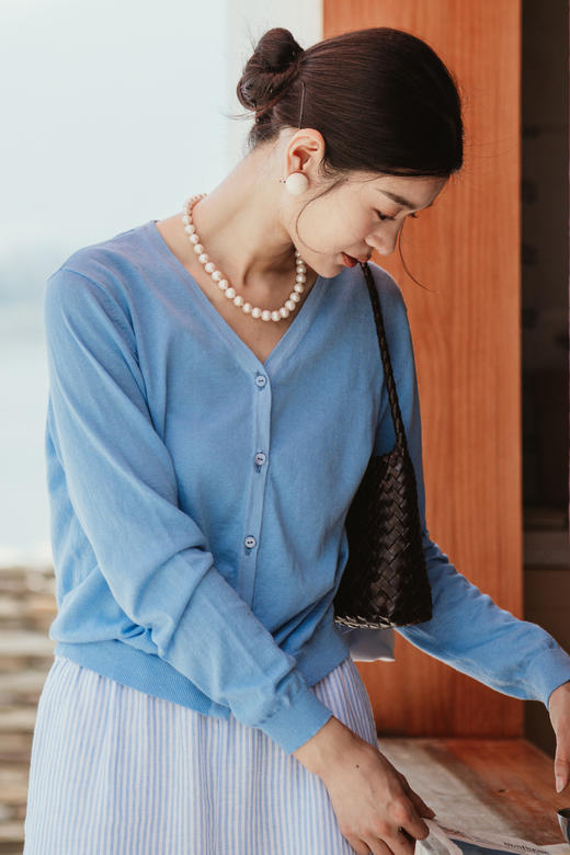 绽放389朵【入蓝系列】天空蓝苎麻棉亲肤宽松棉麻针织开衫上衣 商品图5