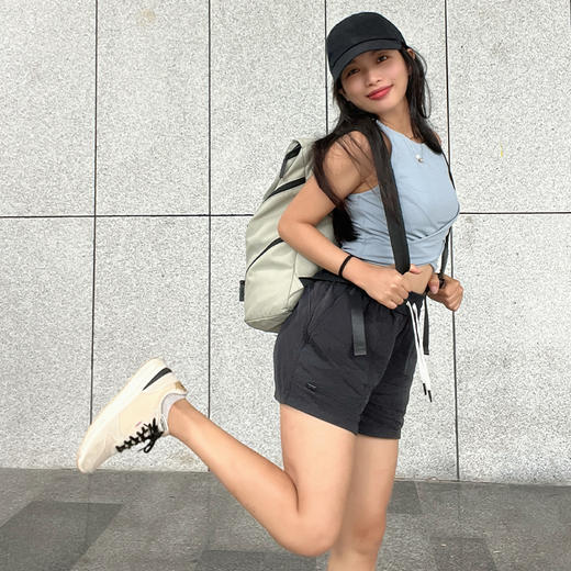 TITIKA ACTIVE休闲短裤垂感宽松透气运动裤 弹力腰头黑色三分裤 curve me11143 商品图1