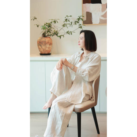 【抖音专属】衬衣07250玉頩【赠小脚裤24709696玉頩-或-阔腿裤24709717玉頩】 商品图2