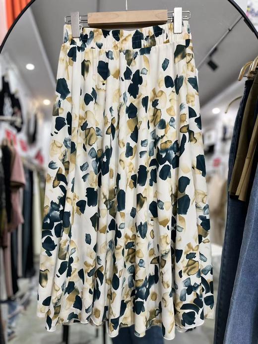 促-8851 花朵中长松紧腰百搭半裙-喜出 商品图4