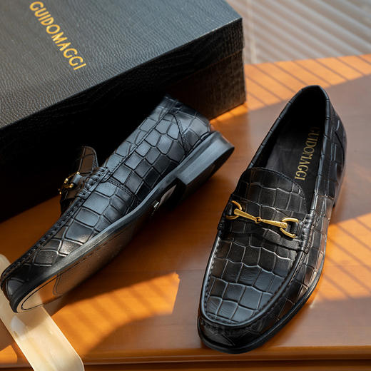 【越穿越舒服】guidomaggi 男士皮鞋 优质牛皮 透气内里 吸湿排汗 防滑耐久 行走更惬意商务休闲 商品图1