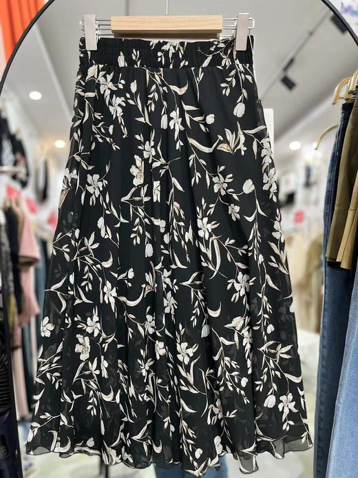 促-8851 花朵中长松紧腰百搭半裙-喜出 商品图3