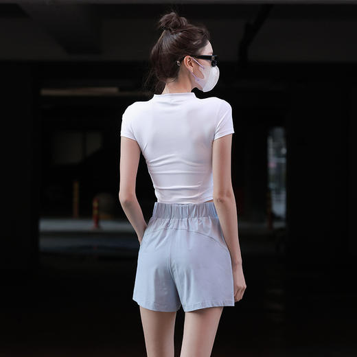 beemen运动上衣女夏季半拉链修身短款显瘦健身跑步瑜伽服速干t恤设计感 商品图1