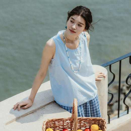 绽放382朵【入蓝系列】高端汉麻棉天青色拼接花边宽松棉麻背心 商品图2