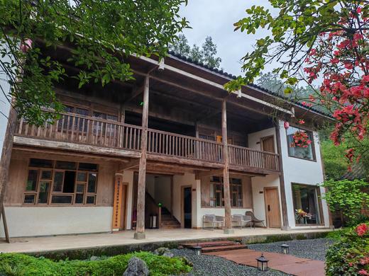 【眉山洪雅·335号民宿】269元=1间，来瓦屋山看雪，住舒适带地暖观景房ssqs 商品图0