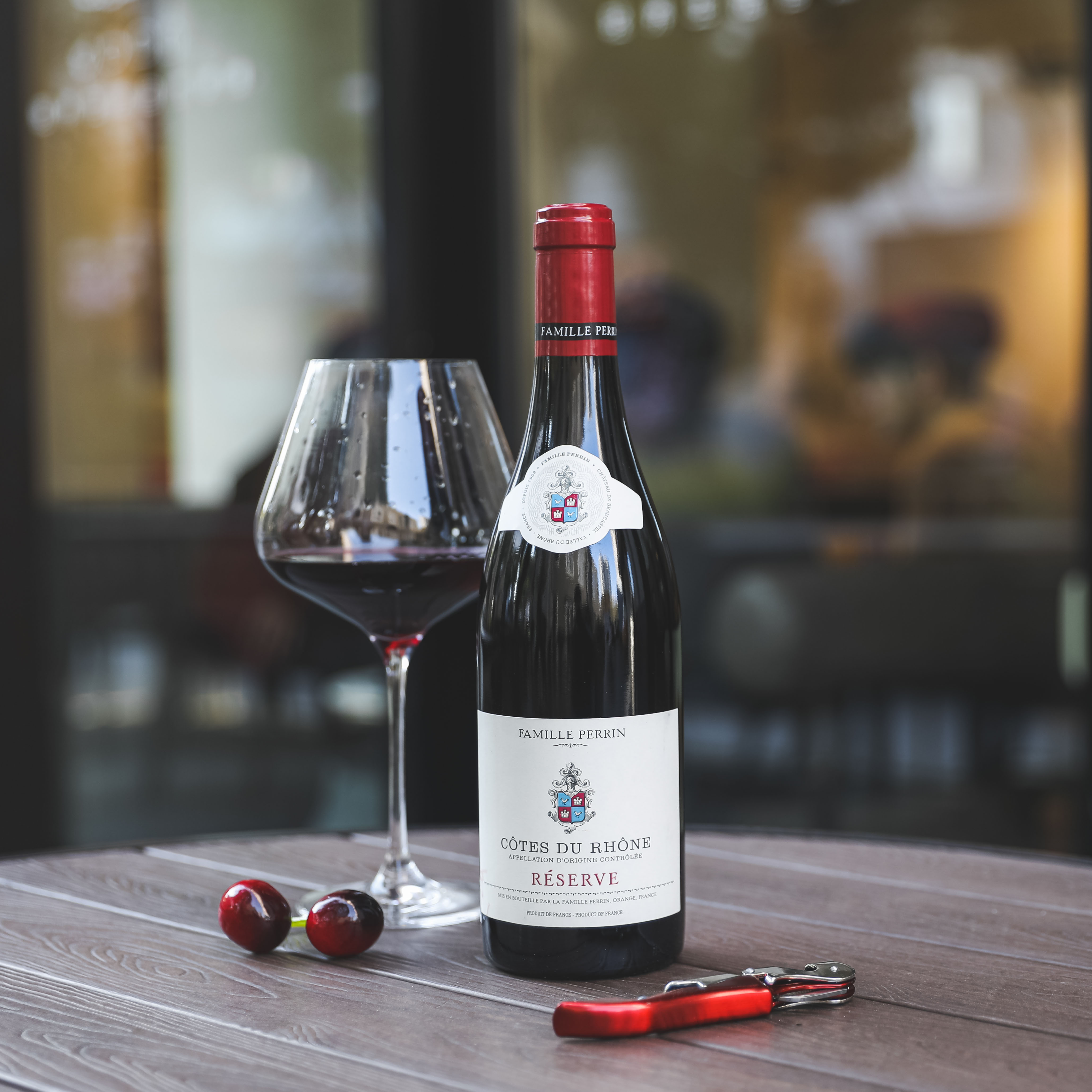 法国佩兰家族罗纳河谷珍藏红葡萄酒 2021 Famille Perrin Réserve Rouge, Côtes du Rhône AOC