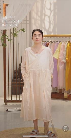 【线上专属】高腰褶皱连衣裙（19807031B-米粉色）