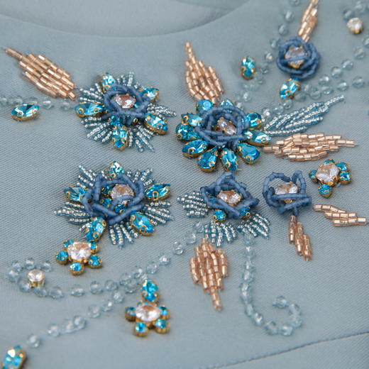 PF8L5斯尔丽2024新款法式优雅丝毛小礼服收腰放摆显高显瘦浪漫连衣裙 商品图4