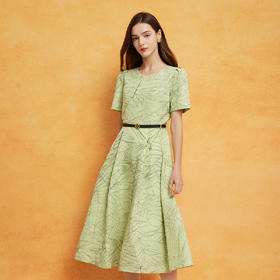 PF8C5斯尔丽2024新款设计感压褶皱工艺小礼服简单大方中长连衣裙