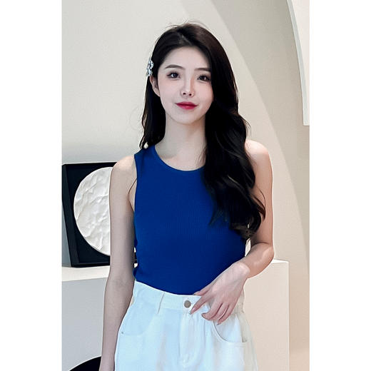 【严选】诗凡黎蓝色圆领针织背心2024夏新款百搭简约显瘦小众气质上衣SF6131681 商品图3