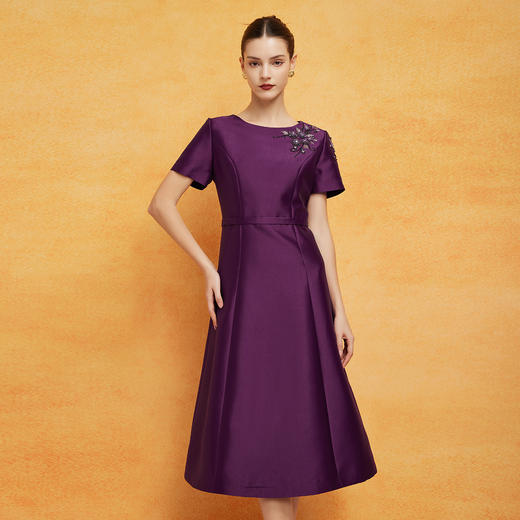 PF8L5斯尔丽2024新款法式优雅丝毛小礼服收腰放摆显高显瘦浪漫连衣裙 商品图6