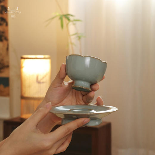 问鼎汝瓷鼎峰系列天青精工款葵口杯盏托组 商品图1