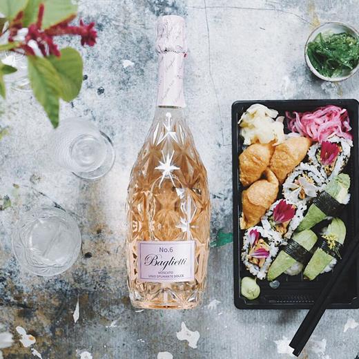 百格丽6号甜红起泡酒750ml/瓶 商品图1