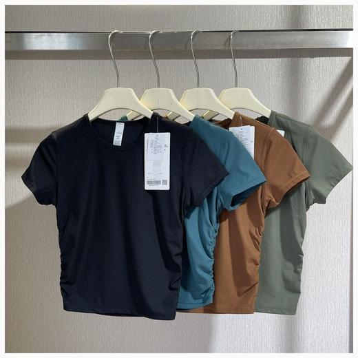 越南代工回货   lul*All It Takes 收褶罗纹短袖 商品图1