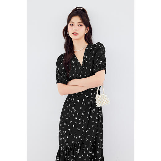 【严选】诗凡黎连衣裙V领显瘦荷叶领女裙子2024春夏新款碎花印花浪漫SF6391621 商品图2