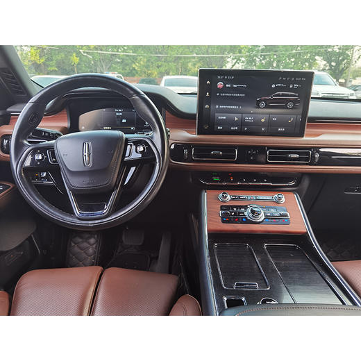 林肯 飞行家 3.0T V6 四驱尊享版【长租-北京】 商品图3