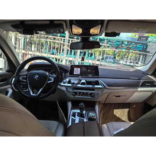 宝马 530Li 尊享型 M 运动套装【长租-北京】 商品图3