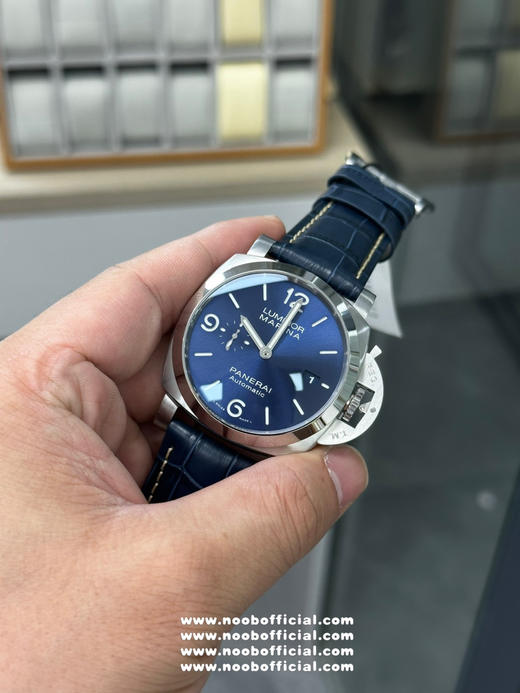 【NOOB Factory2022墙裂推荐】市场最高版本 沛.--海Luminor Marina PAM1313硬汉腕表！
1⃣️直径44MM！
2⃣️致敬传奇夜70周年，经典延续蓝色三文治放射纹表盘 商品图12