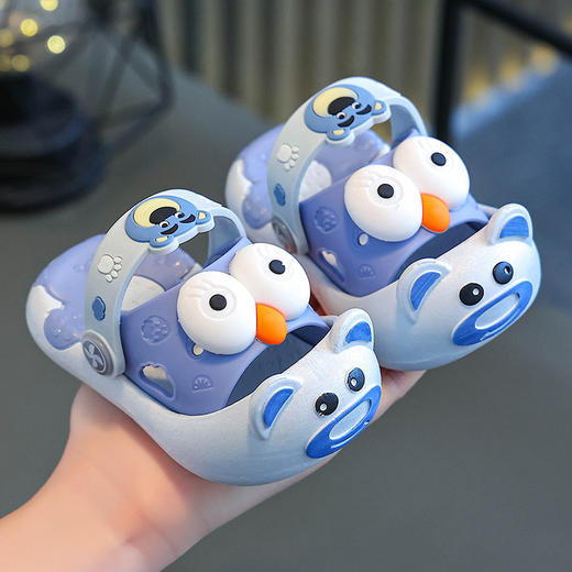 【夏季宝宝新品】2024新款大眼睛儿童拖鞋，萌趣卡通造型，婴儿拖凉鞋，夏季必备，小童外穿凉拖鞋，漫步在沙滩上，留下美好的脚印。 商品图5