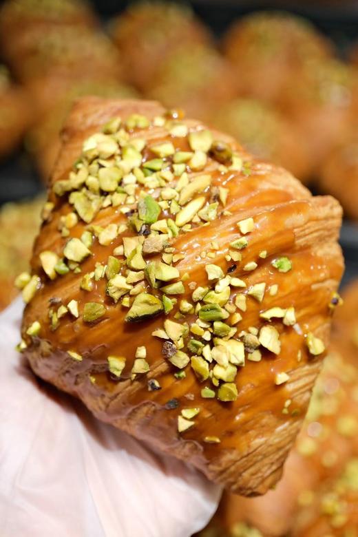 现烤面包—全麦焦糖可颂 商品图0