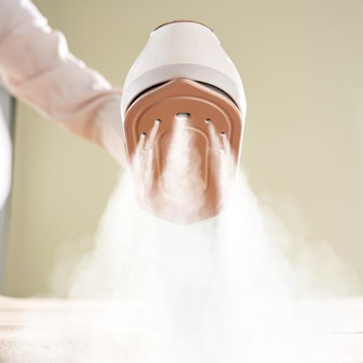 大宇手持熨烫机 , 蒸汽强劲，高速平皱定型 商品图4