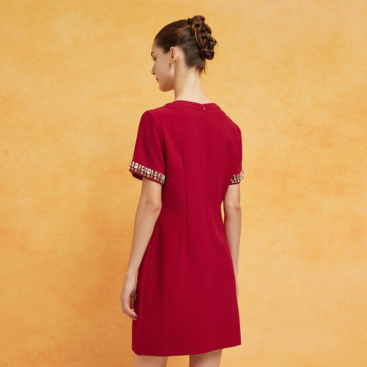 PF8C1斯尔丽2024新款清爽透气H型气质小香短袖撞色镶钻经典显瘦连衣裙 商品图1