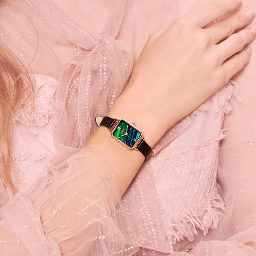 劳士顿（ROSDN）手表女ins风时尚防水小绿表女士手表十大品牌生日礼物送女友 3693皮带绿盘 商品图0