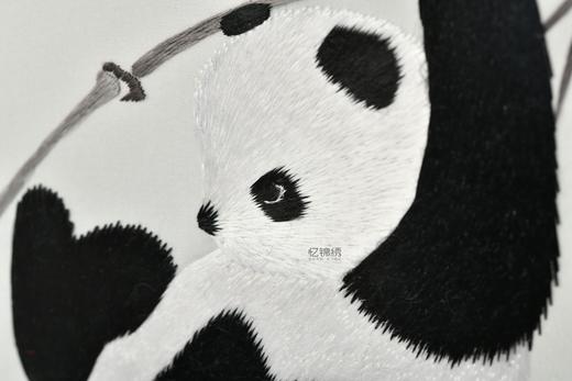 蜀绣双面绣-戏竹(胡桃木倭角架) 商品图1