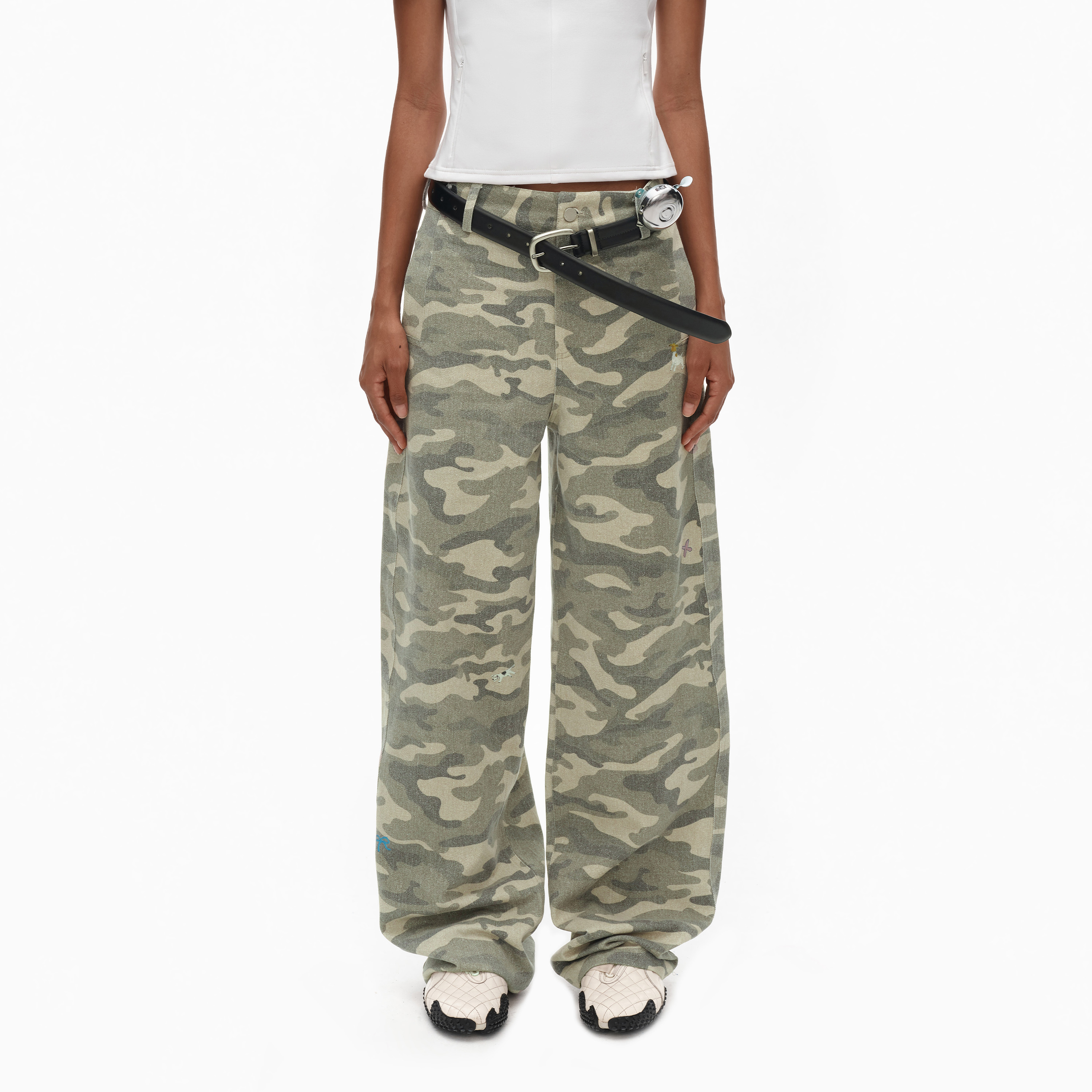 1.15上午10点8.8折！NUTH宽松直筒迷彩工装休闲裤休闲裤女