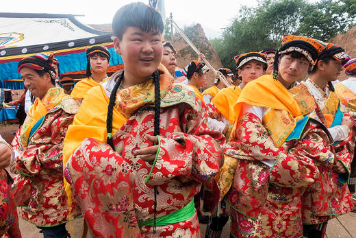 甘南一年一度甘南贡巴插箭节、青海同仁六月会、门源油菜花海、水墨丹霞、拉卜楞寺独特民俗7天创作团 商品图9