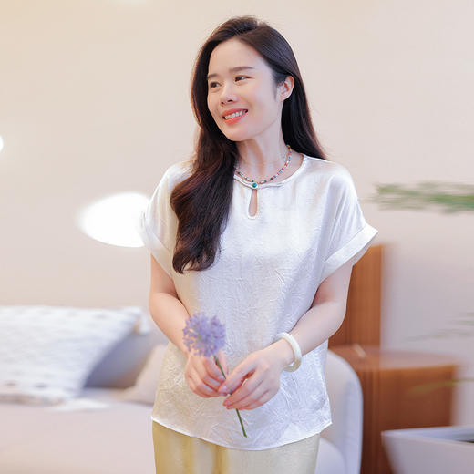 【回馈粉丝】丝滑亲肤简约国风上衣 商品图0