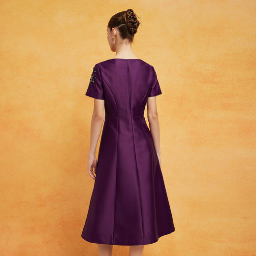 PF8L5斯尔丽2024新款法式优雅丝毛小礼服收腰放摆显高显瘦浪漫连衣裙 商品图7