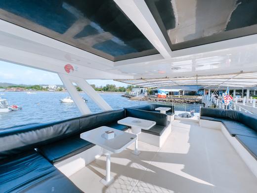 【沙巴亚庇双体帆船日落巡礼派对】往返快艇+卷线海钓+玻璃船+晚餐+香槟音乐PARTY+饮料/红酒畅饮 商品图1