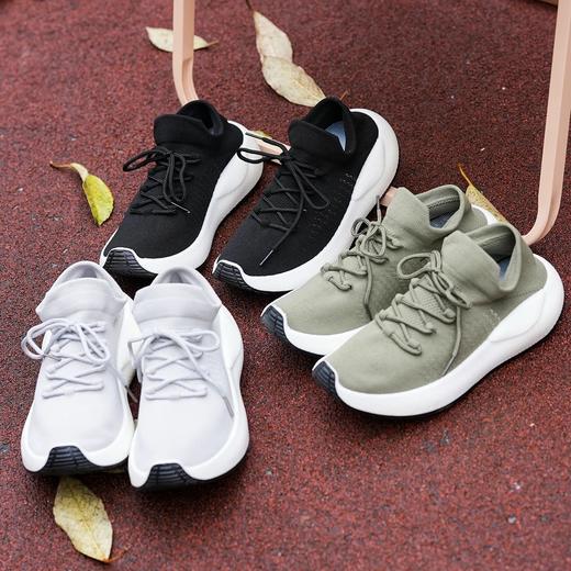 男士一脚蹬懒人飞织袜子鞋 商品图0