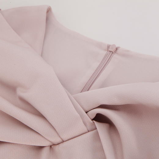 PF8D1斯尔丽24新款法式通勤连衣裙轻场合设计感立体花苞领赫本风连衣裙 商品图4