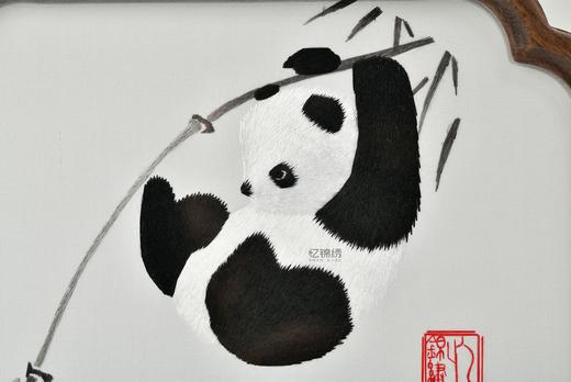 蜀绣双面绣-戏竹(胡桃木倭角架) 商品图2