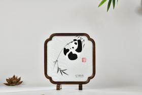 蜀绣双面绣-戏竹(胡桃木倭角架)