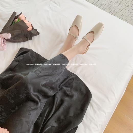 新品漆皮杏头百搭舒适平底拖鞋845B42570（W） 商品图3
